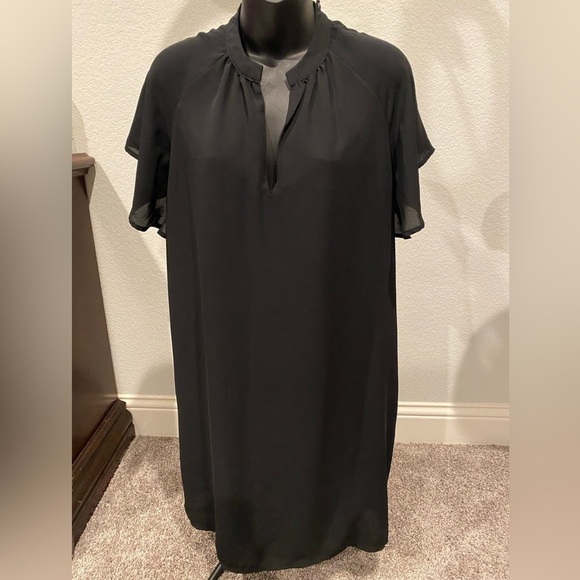 Gap Black flutter sleeve sheath dress, sheer w/liner, sz Small split v-neck neck - Picture 7 of 9